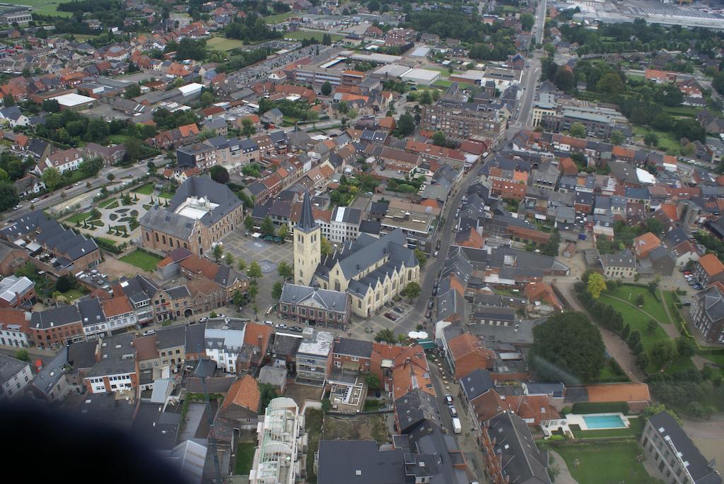 B&B De Passerel Bree Eksteriør billede
